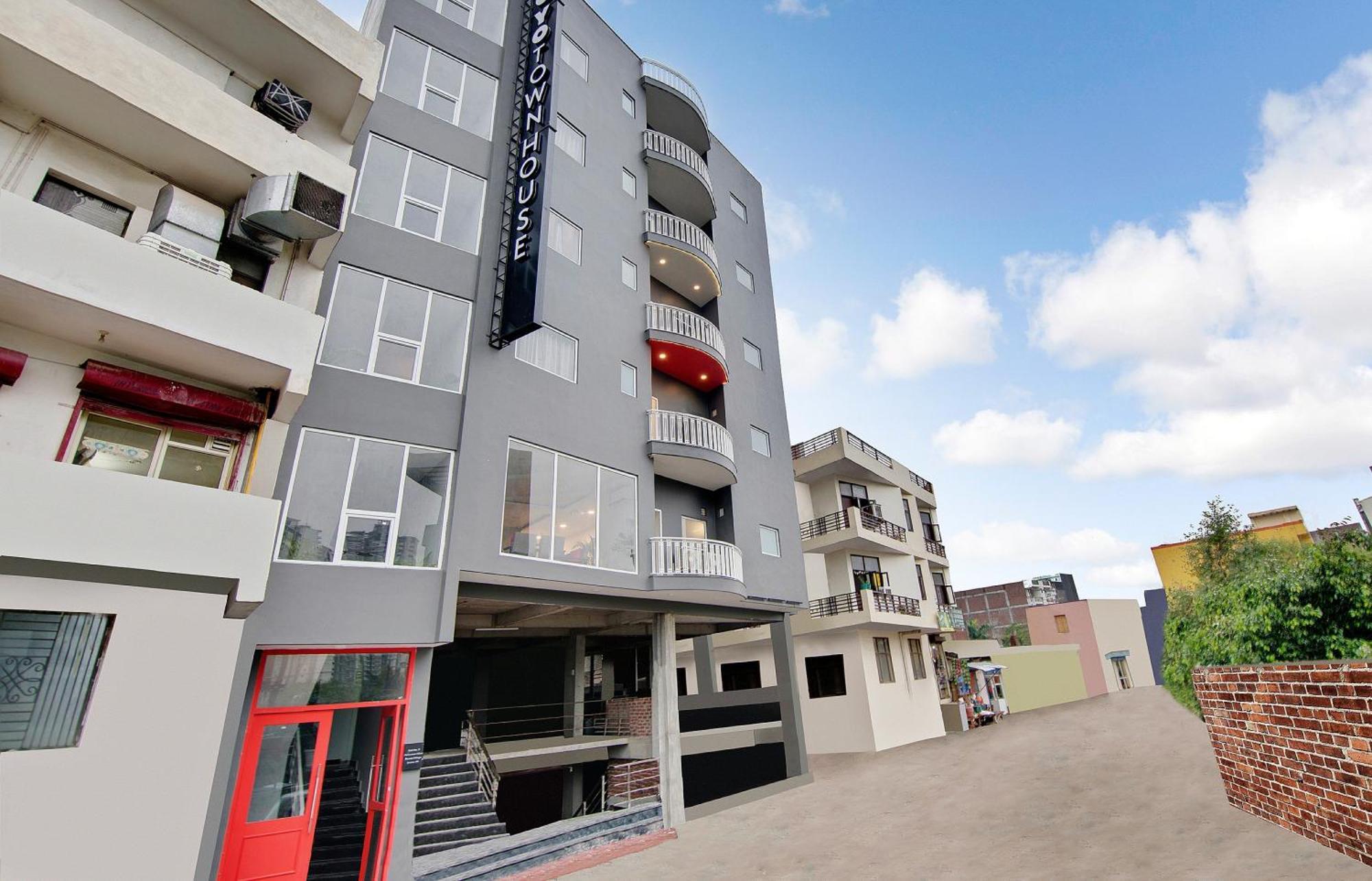 Fabhotel Royale 49 诺伊达 外观 照片